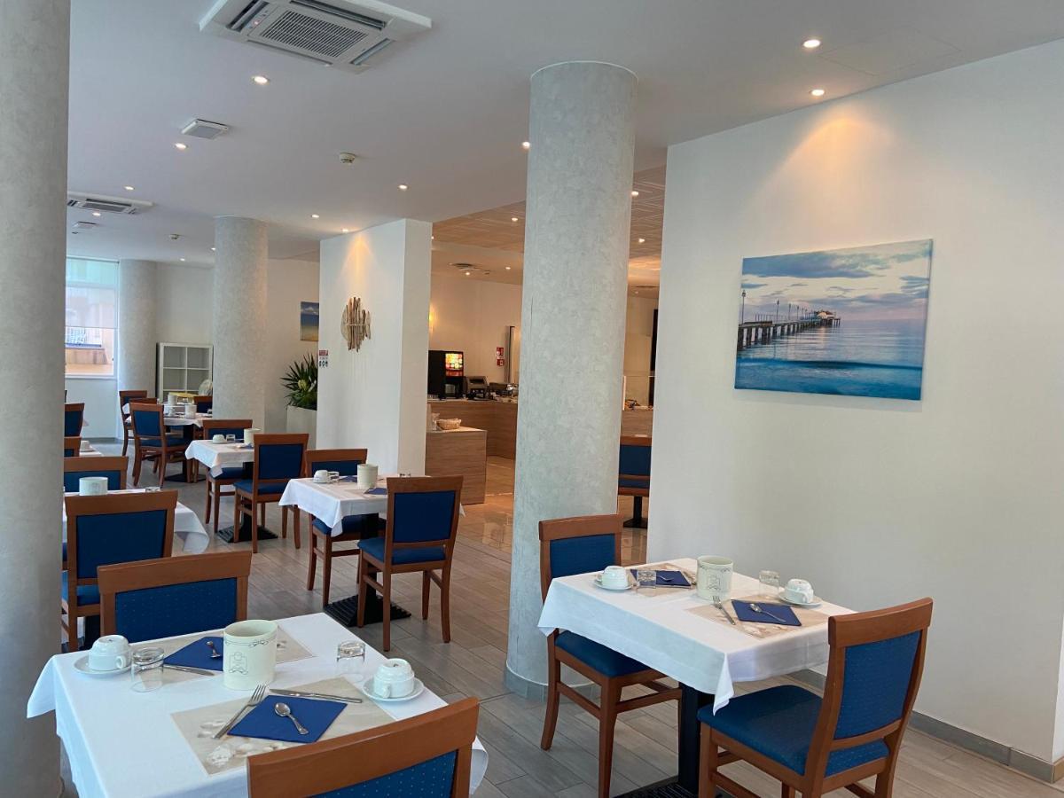 Hotel San Francisco Lignano Sabbiadoro Eksteriør billede