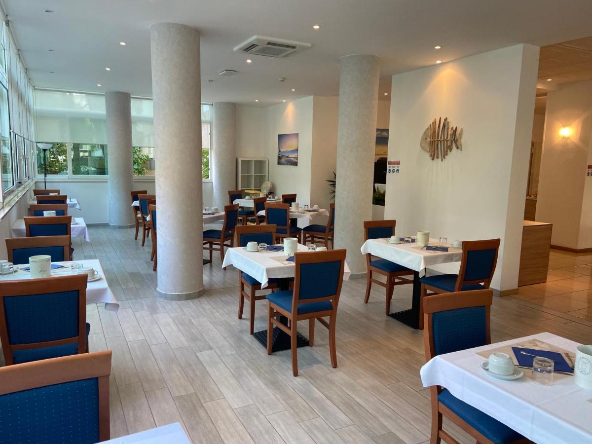 Hotel San Francisco Lignano Sabbiadoro Eksteriør billede