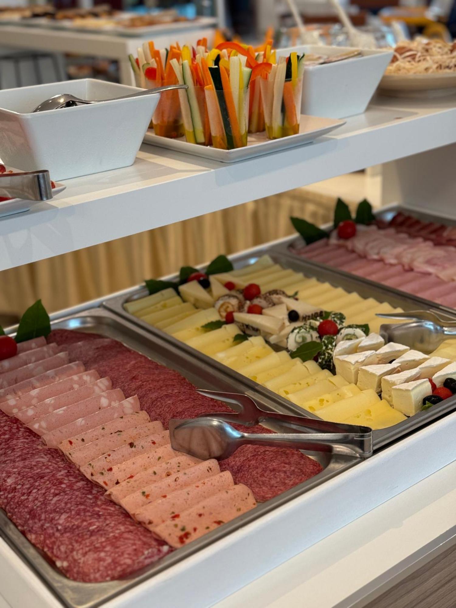 Hotel San Francisco Lignano Sabbiadoro Eksteriør billede