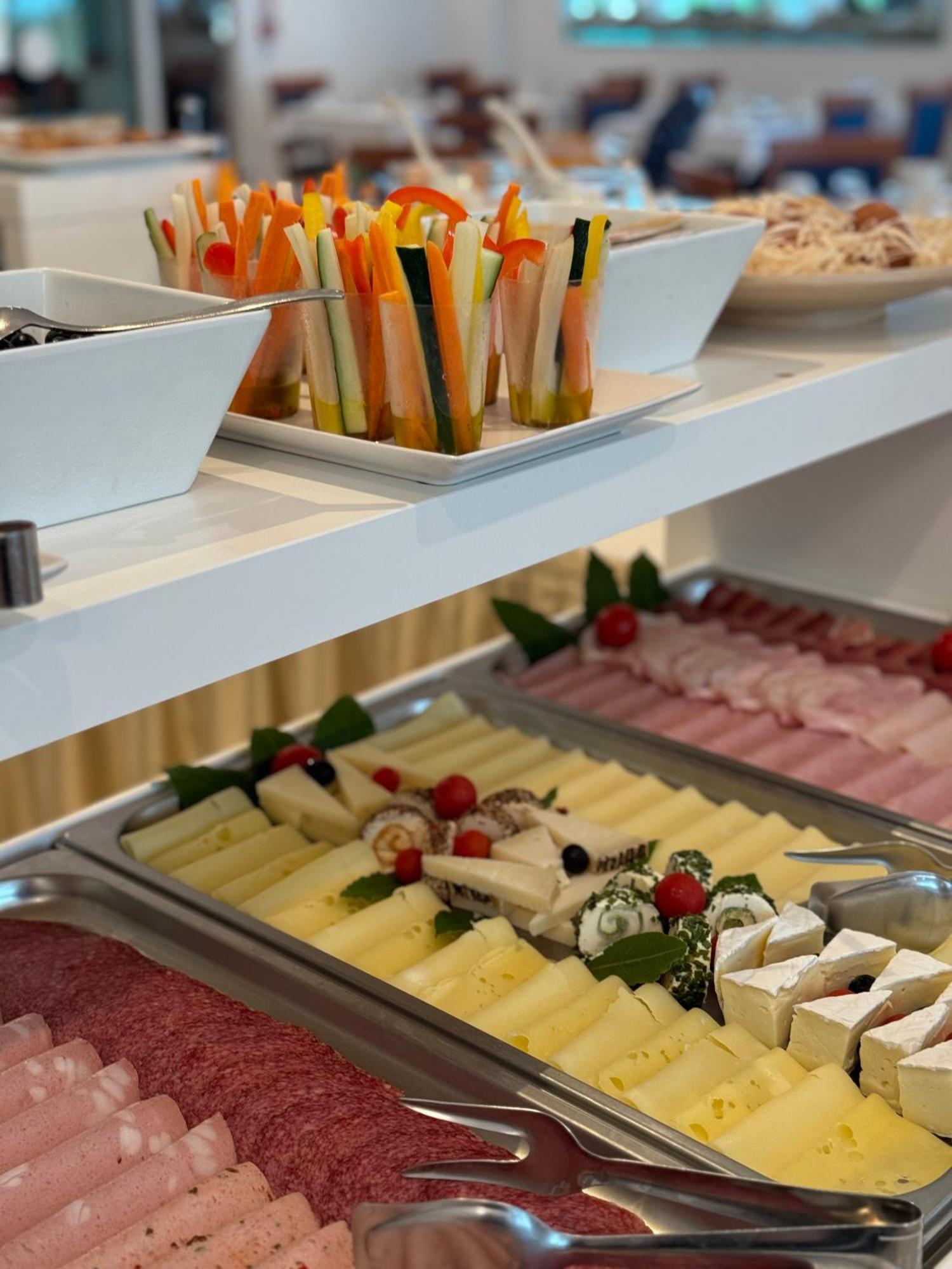 Hotel San Francisco Lignano Sabbiadoro Eksteriør billede