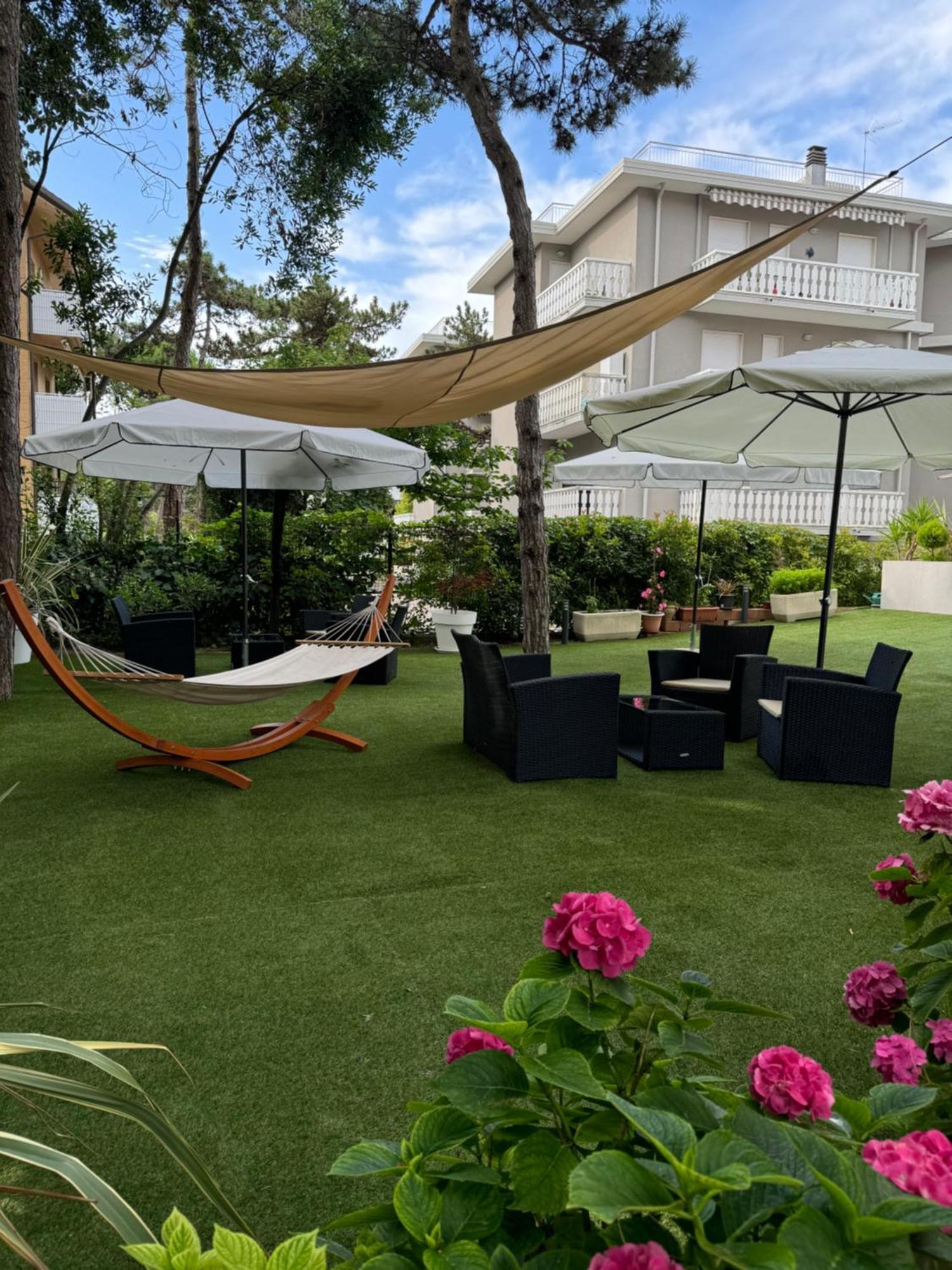 Hotel San Francisco Lignano Sabbiadoro Eksteriør billede