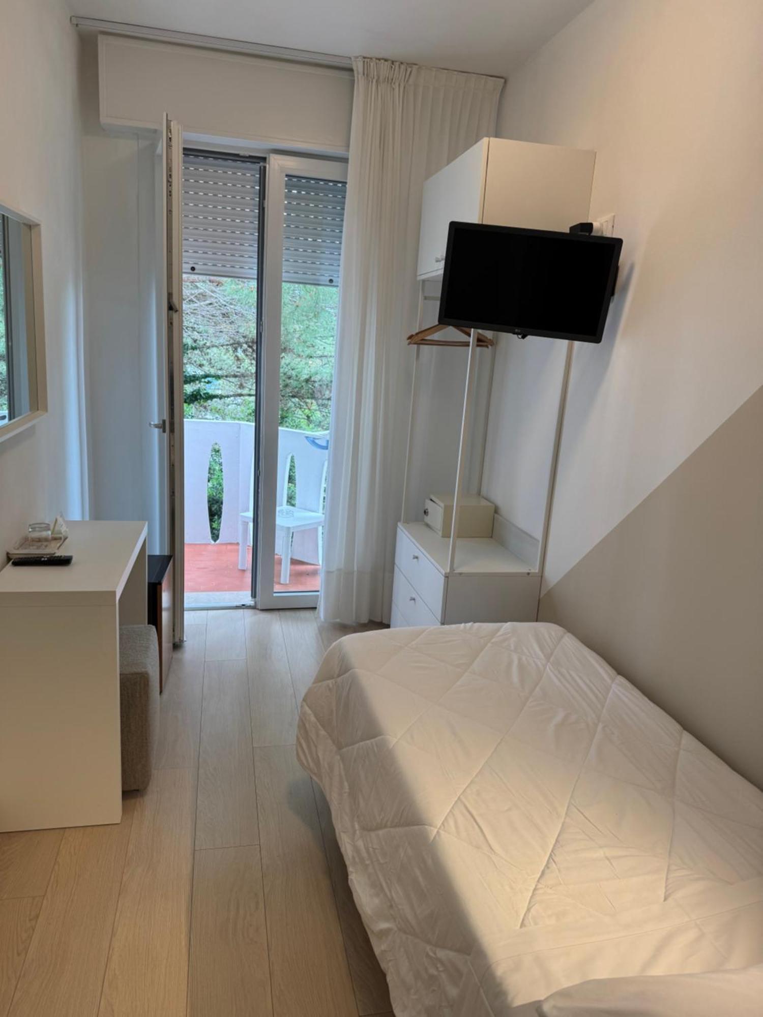 Hotel San Francisco Lignano Sabbiadoro Eksteriør billede